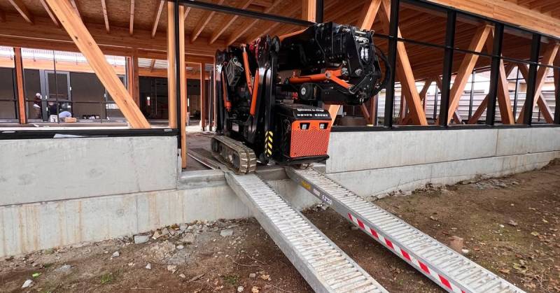 mini grue araignée en location lyon