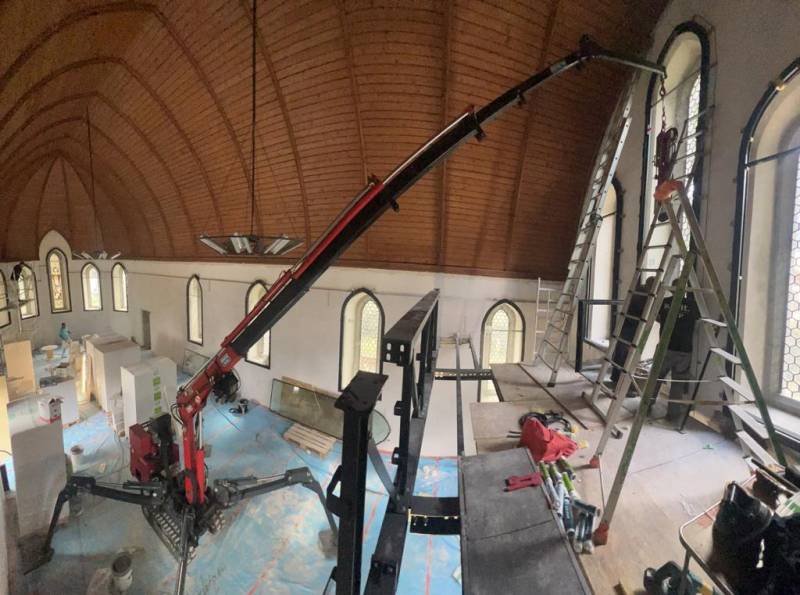 Location d'une mini grue araignée sur chenilles KEGIOM SPYDER 350 à Lyon