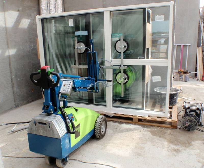 Louer un ROBOT à vitrages WINLET 350